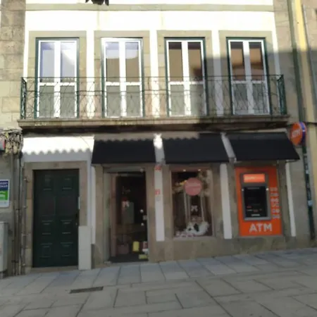 Theorynomad Al * Braga