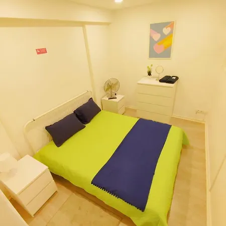 Hostel Theorynomad Al *
