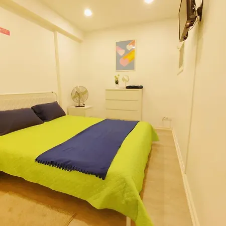 Theorynomad Al Albergue *